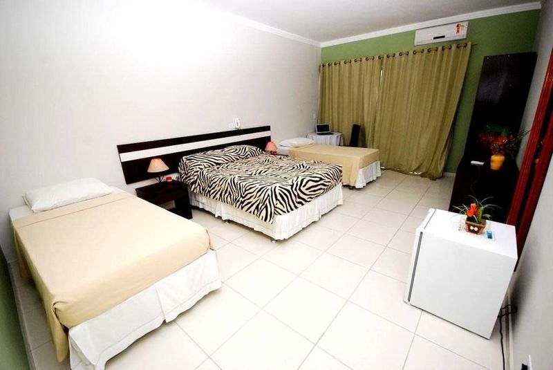 Oyo Apart Hotel Veleiros Santa Cruz Cabrália Eksteriør bilde