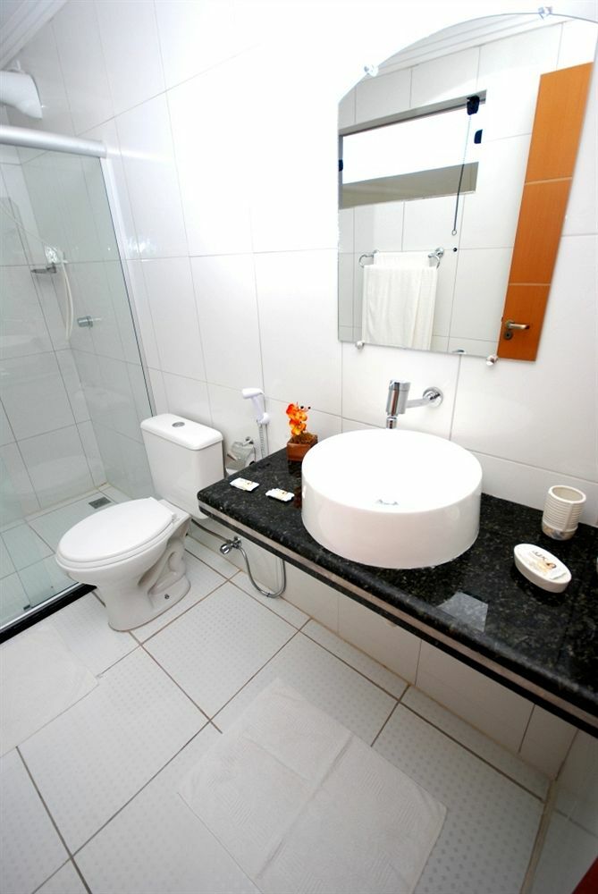 Oyo Apart Hotel Veleiros Santa Cruz Cabrália Eksteriør bilde